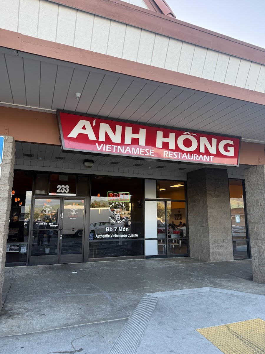 Anh Hong Saigon