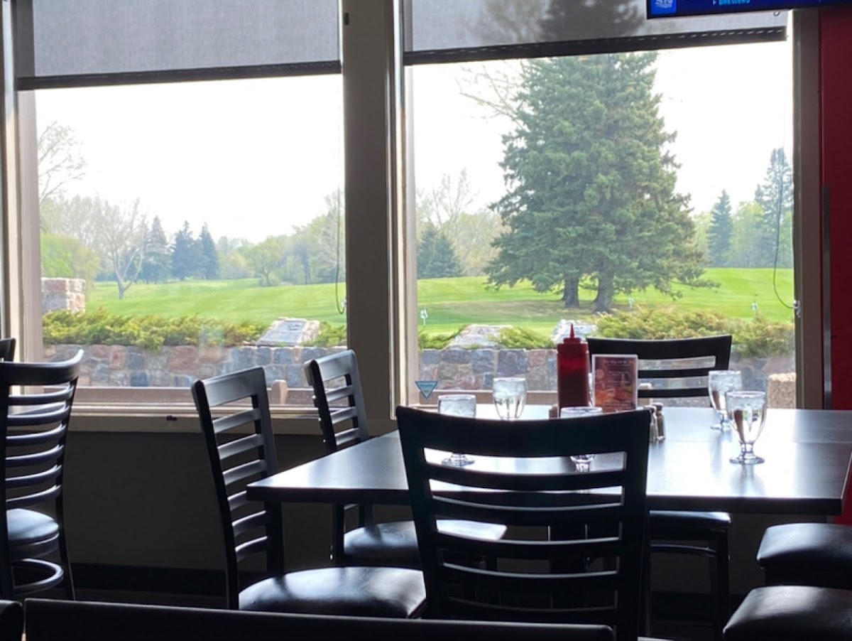 Rock & Iron Sports Bar