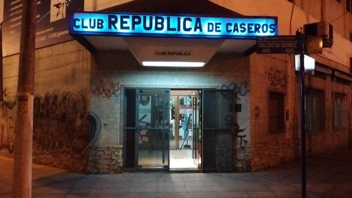 CLUB REPÚBLICA DE CASEROS