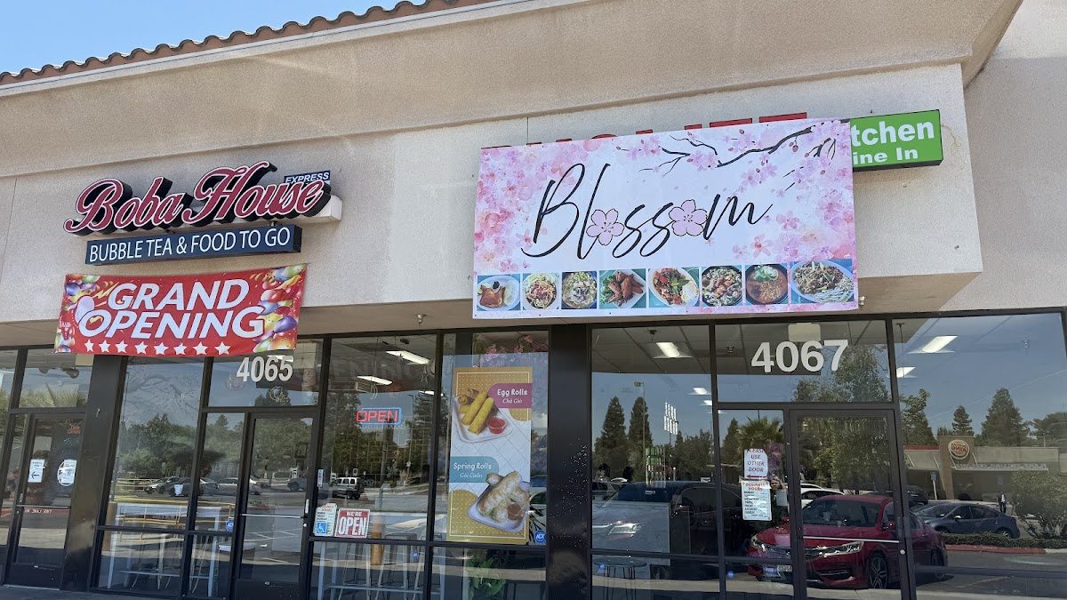 Boba House Express and Blossom (Vietnamese Restaurant)