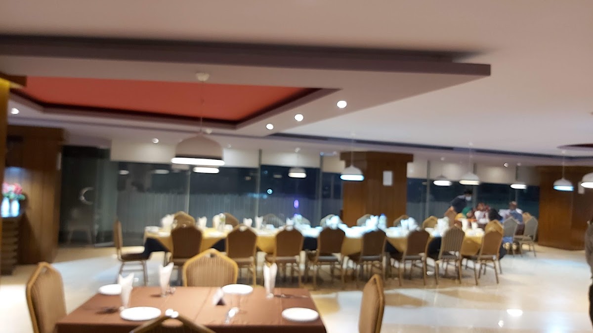 RAOWA Club Restaurant