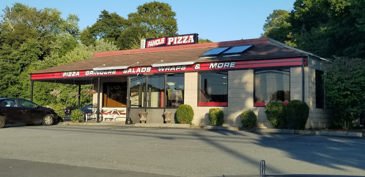 Famous Pizza Of West Warwick