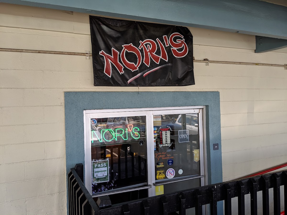 Nori's Saimin and Snacks