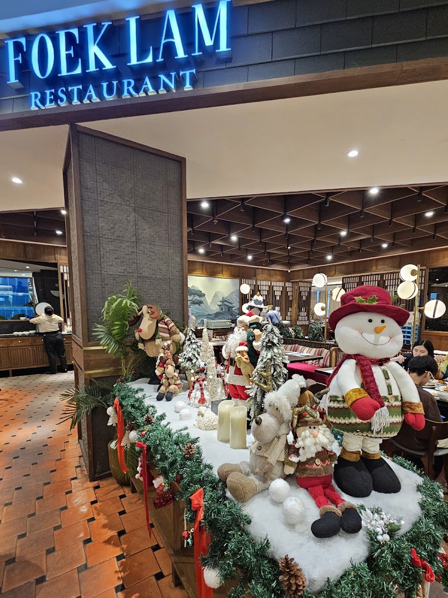 Foek Lam Emporium Pluit Mall