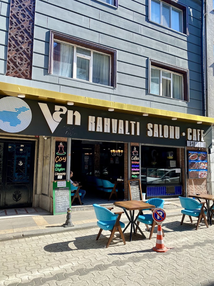 Üsküdar Van Kahvaltı Salonu Cafe & Restaurant