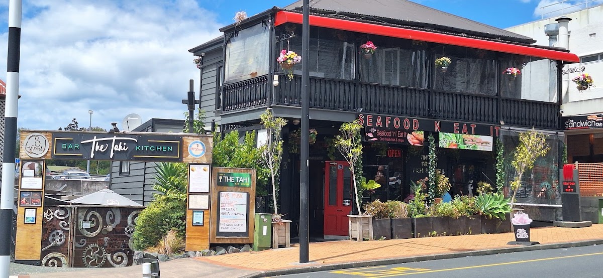 Seafood 'N' Eat It Takeaways