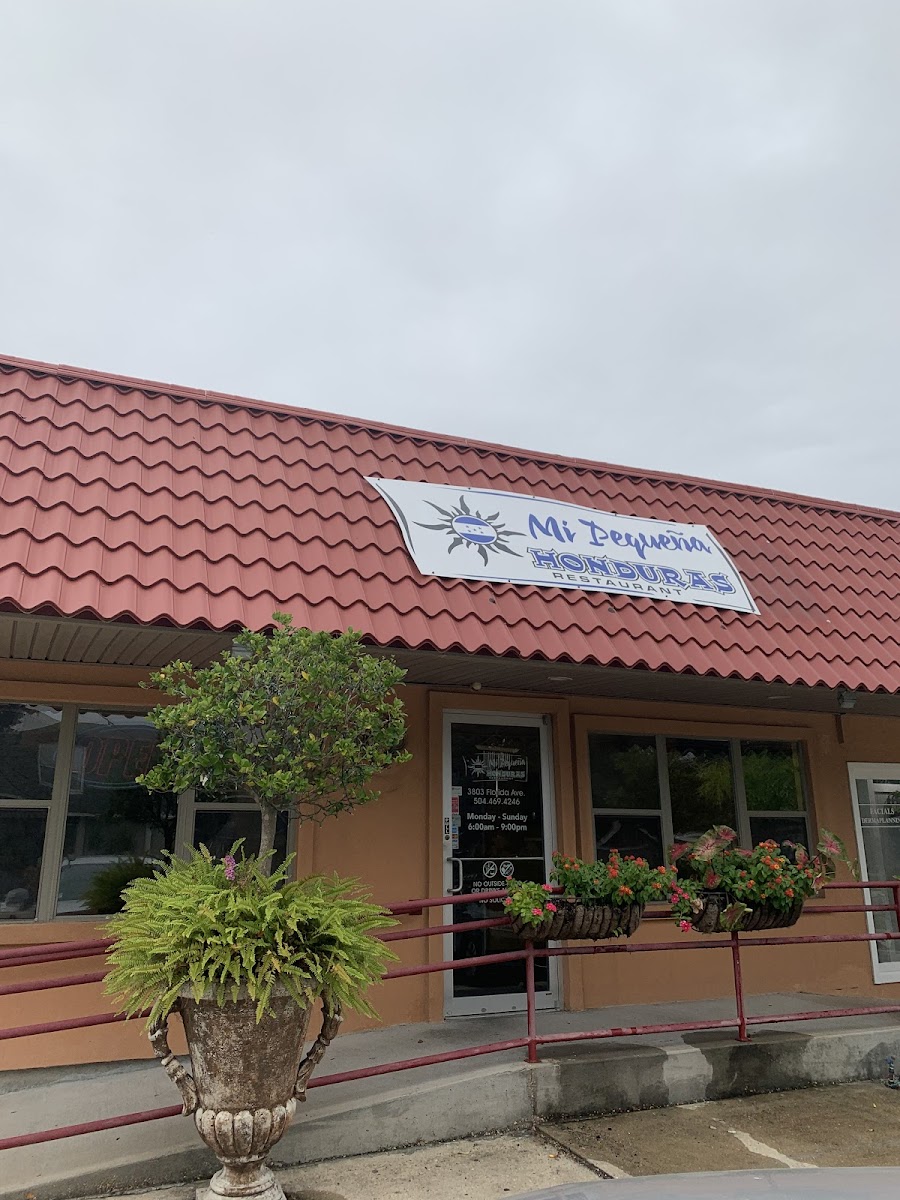 Mi Pequeña Honduras Restaurant