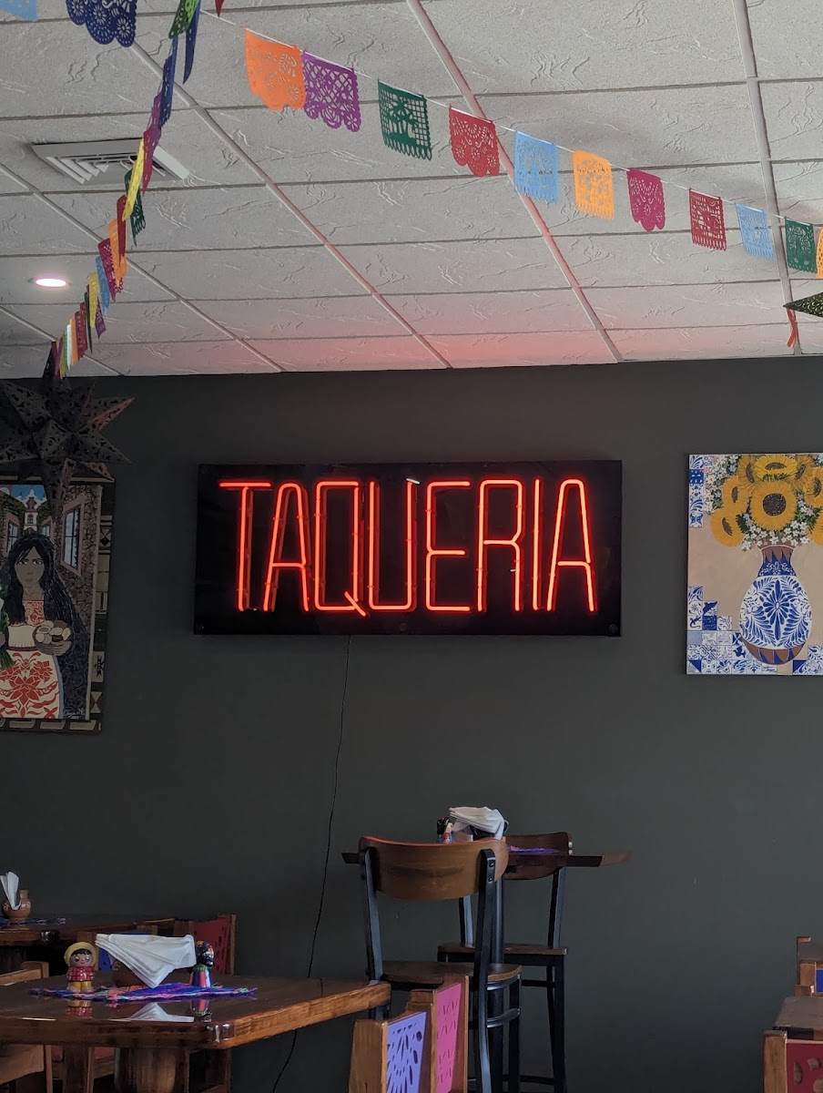 La Carreta Taqueria