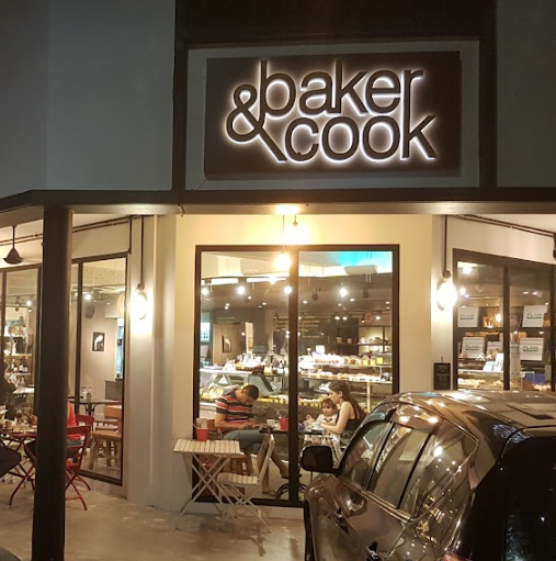 Plank Sourdough Pizza - Swan Lake