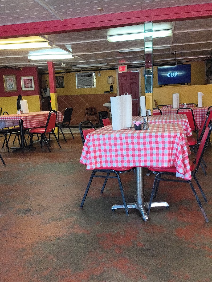 The Deli House Restaurant