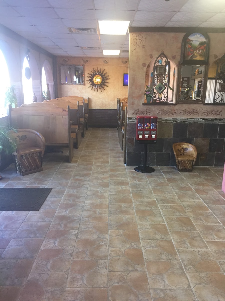 Dos Hermanos Mexican Restaurant