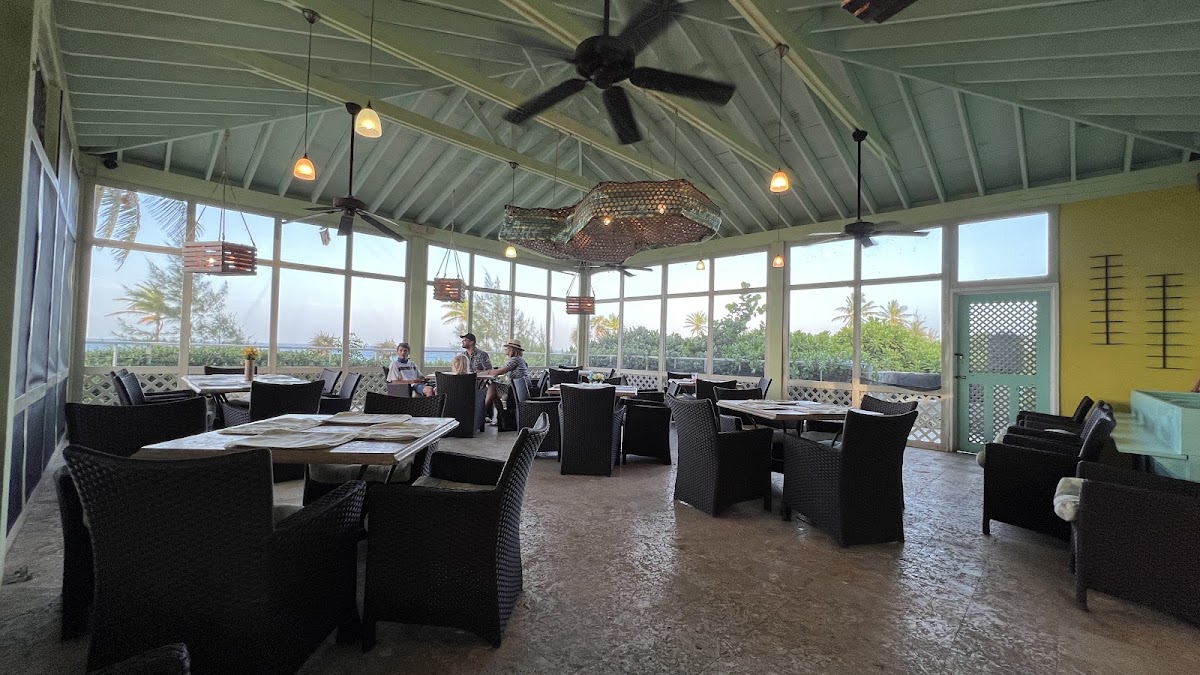 Pascal’s Oceanfront Restaurant & Bar