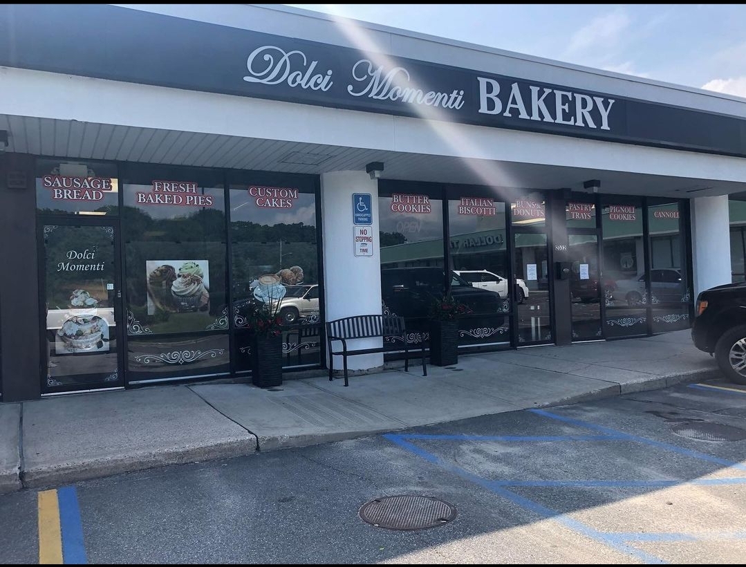 Dolci Momenti Bakery
