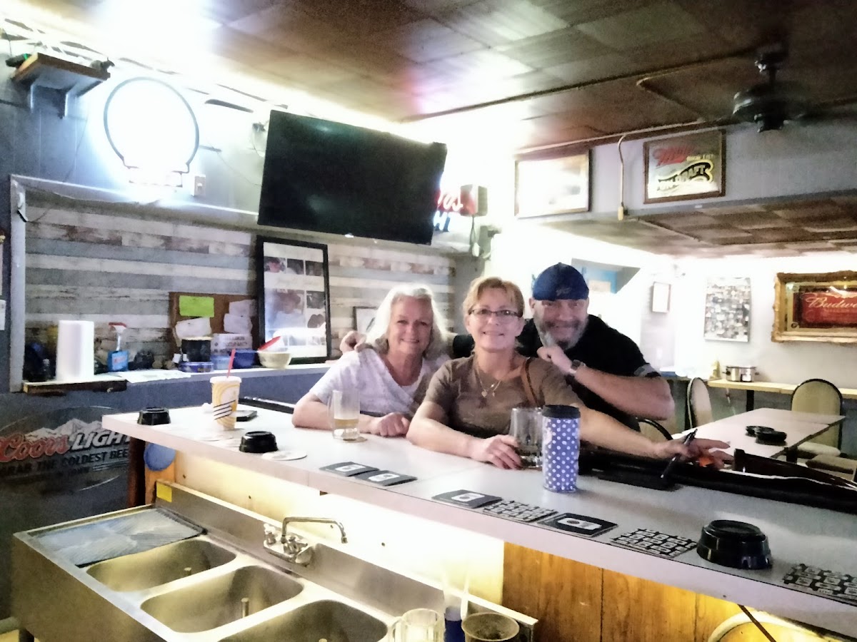 Cheshire's Hilltop Tavern