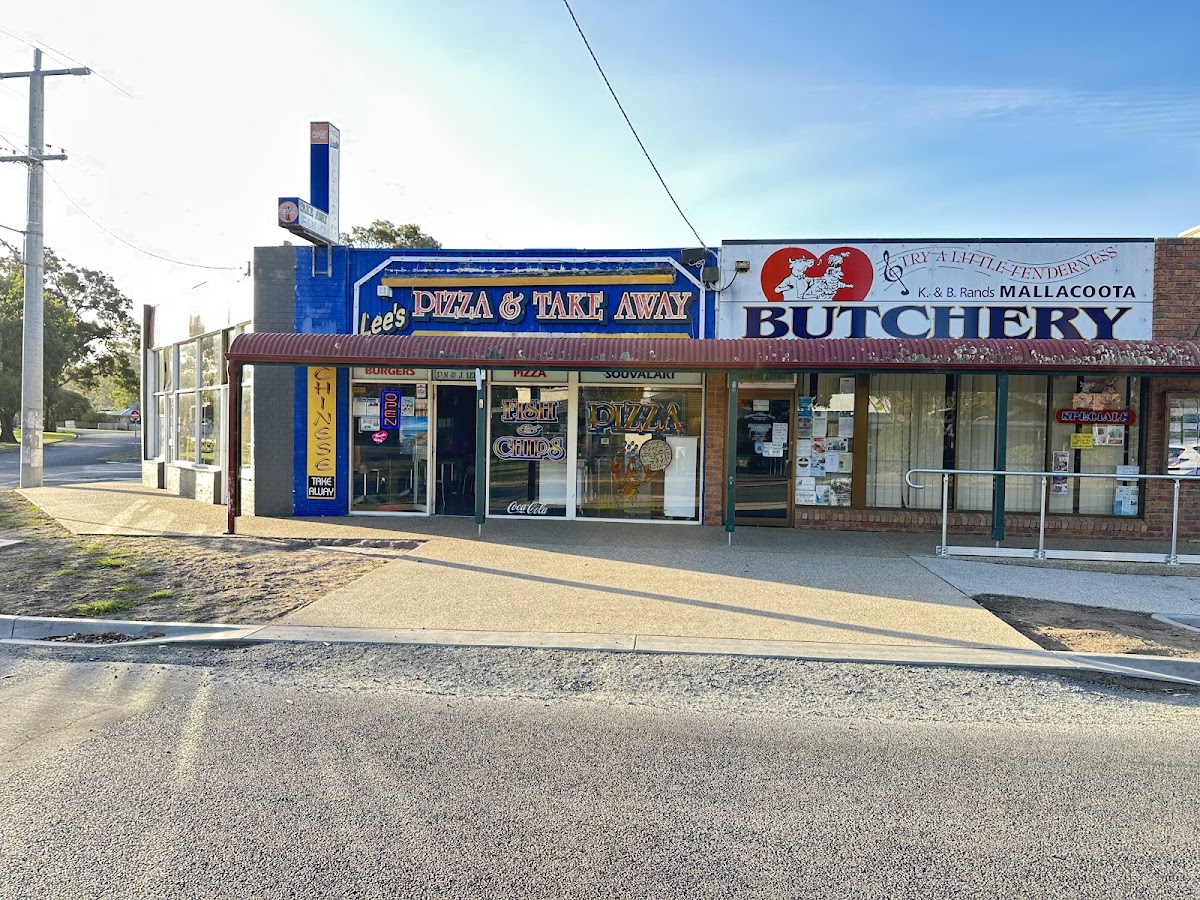 Lee's Pizza & Take Away